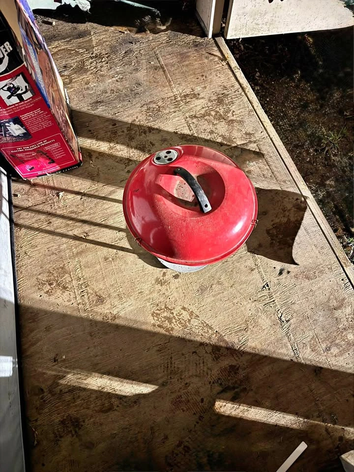 Weber Spirit II E-310 3-Burner Propane Grill