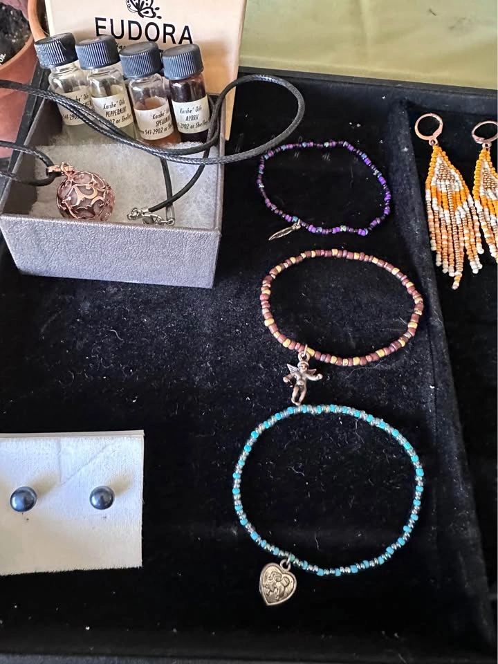 Jewelry Lot - Eudora Pendant, Pearls, Bracelets & More - photo 3