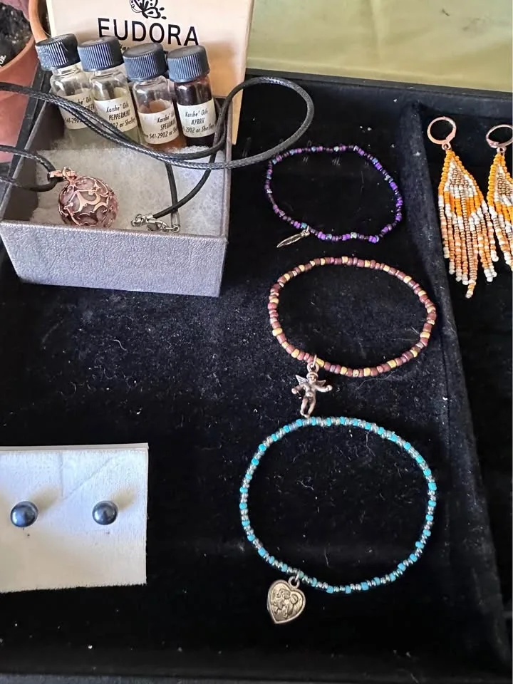 Jewelry Lot - Eudora Pendant, Pearls, Bracelets & More - photo 3