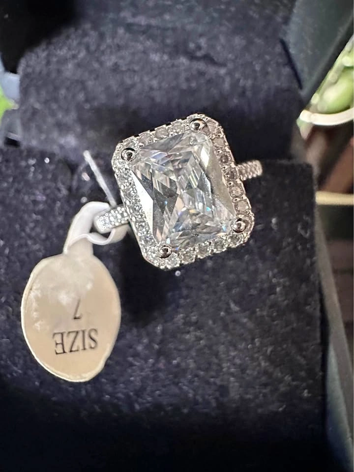 JEWELERY LOT