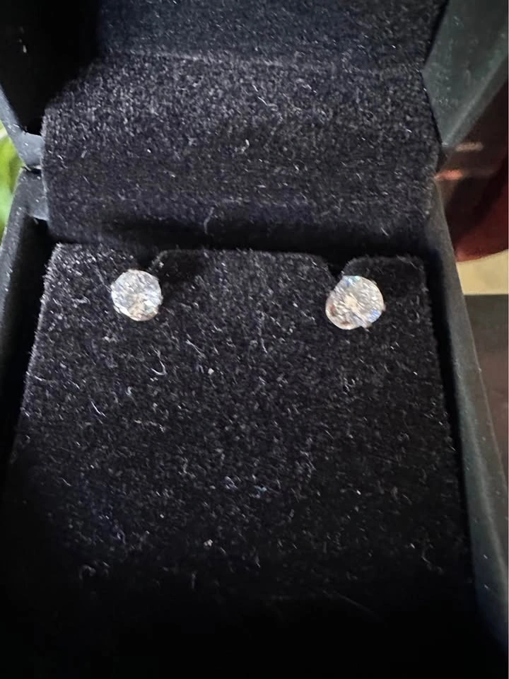 JEWELERY LOT - photo 2
