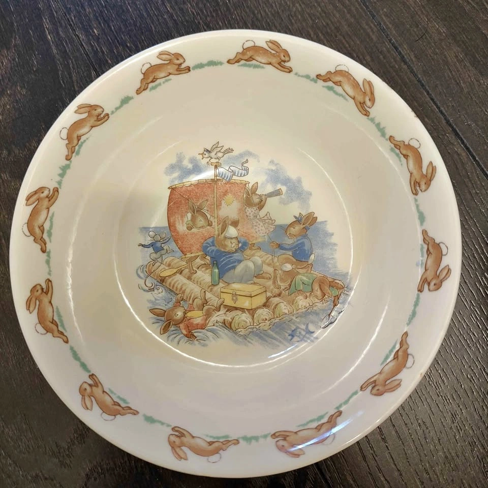 Vintage Royal Doulton Bunnykins Bowl