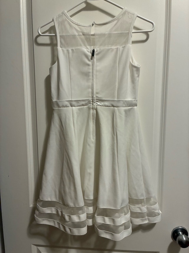 Cranston: Girls White Calvin Klein Dress Sz 12 - photo 2