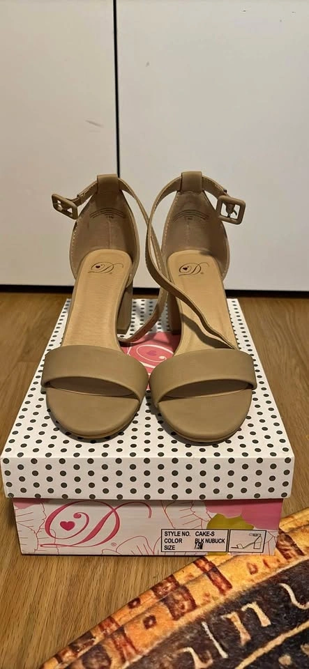 Women's Heels