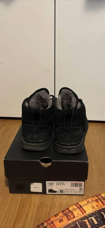UGG Neumel Boots - photo 3