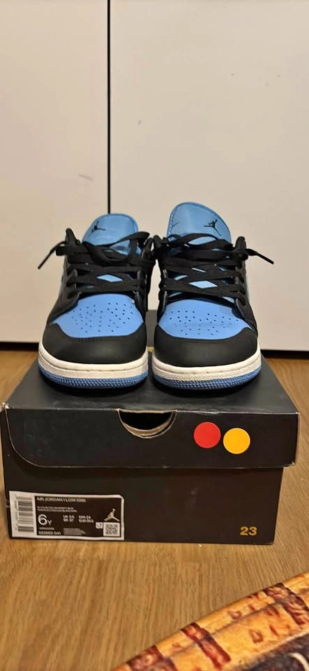 Jordan 1 University Blue