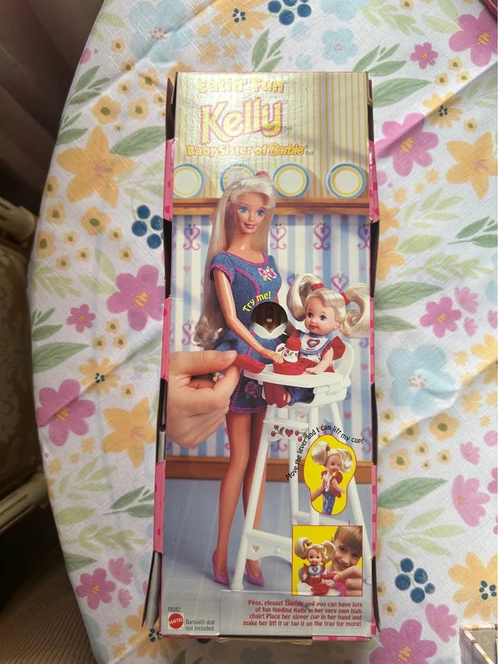 Kelly 90’s Barbie in box - photo 5