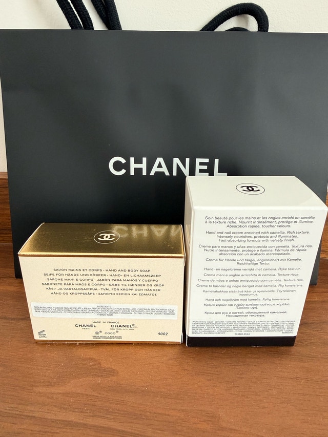 NEW Chanel Hand Cream & Coco Mademoiselle Soap Gift Set - photo 2