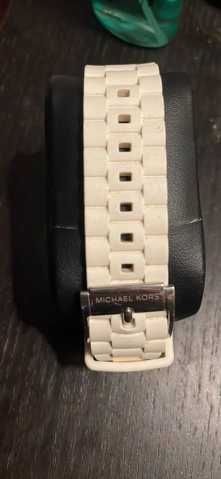 Michael Kors Watch White - photo 2