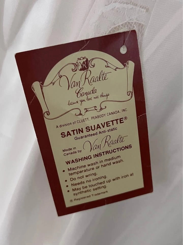 Vintage White Nightgown - NWT 1970s - photo 4