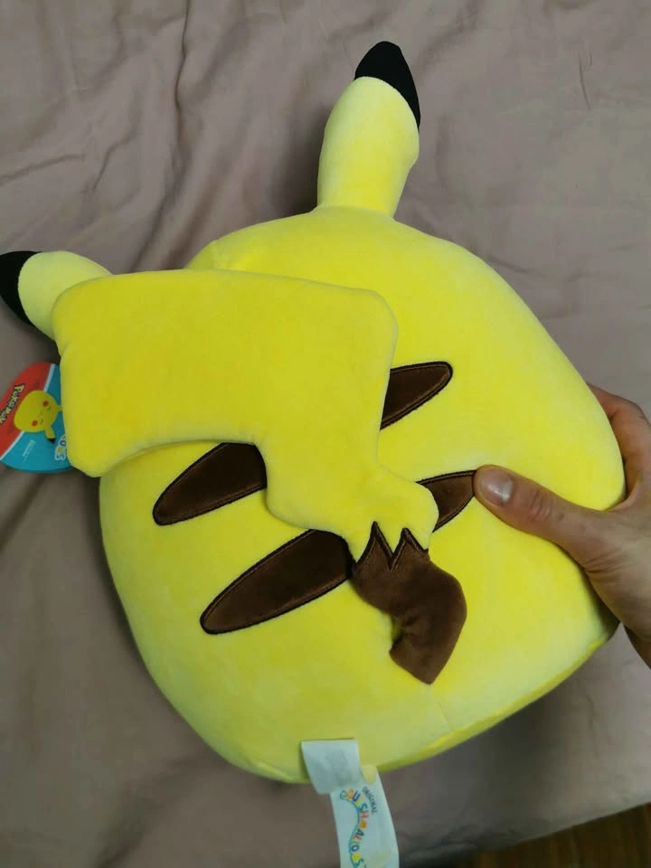 Pikachu Squishmallow - photo 2