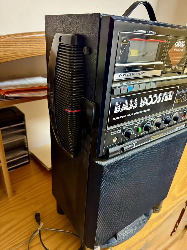 Vintage Karaoke Stereo System + 100+ Cassette Tapes 🎤 - photo 2