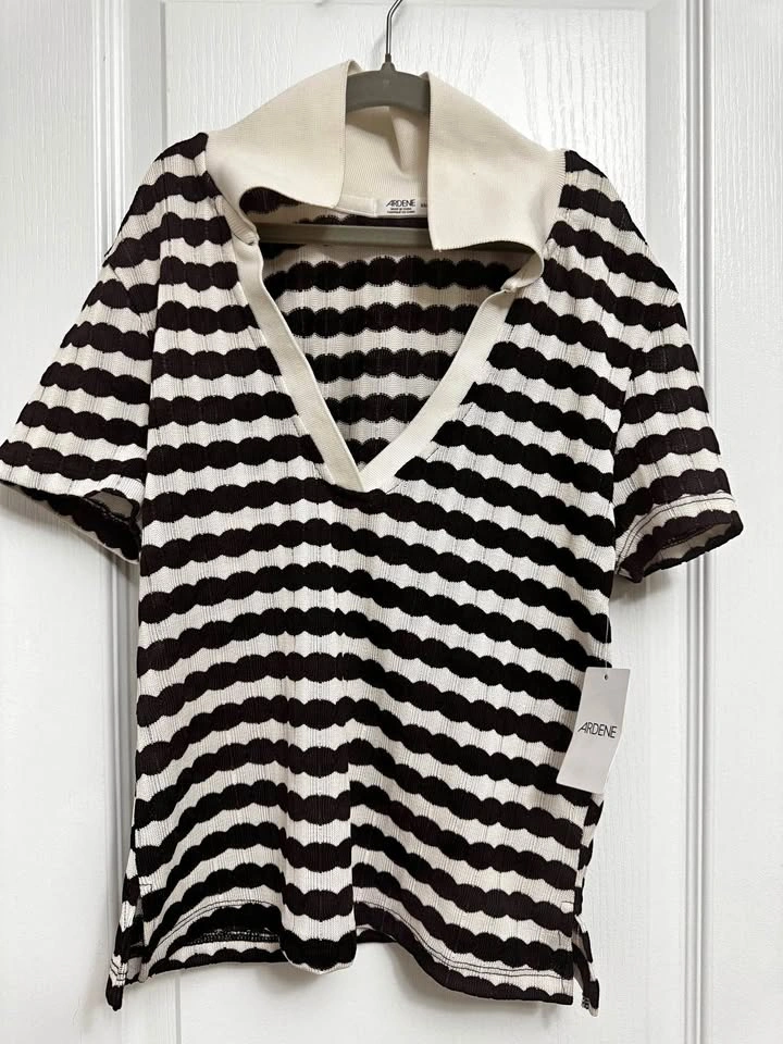 Brand new Ardene top - Size XS