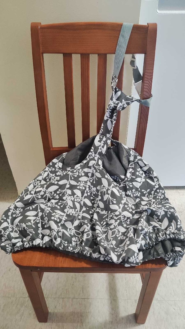 JJ Cole Collections Gray White Floral Shopping Cart Cover - photo 2