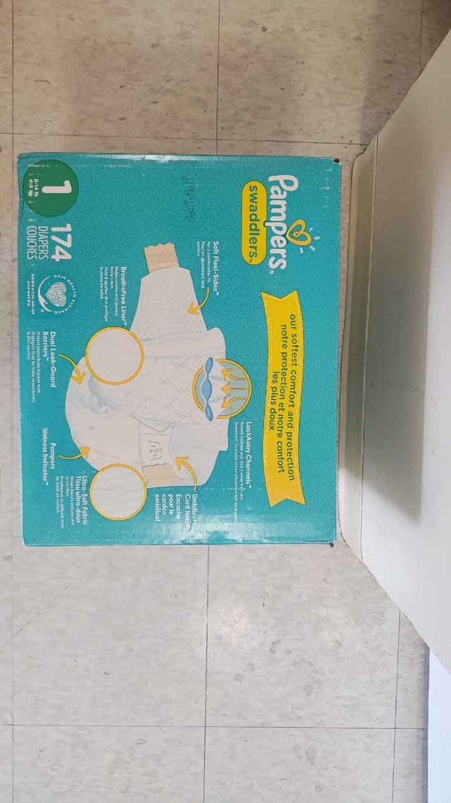 Brand New Unopened Pampers Swaddlers Size 1 - 174 count