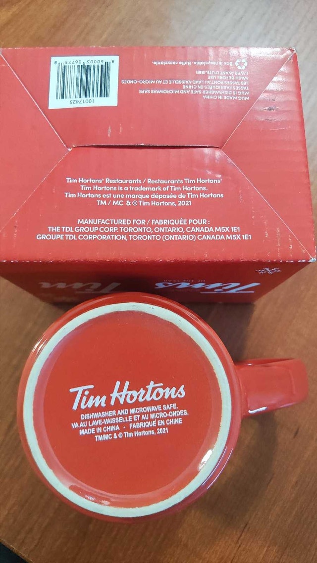 Tim Hortons 2021 Red Snowflake Ceramic Mug - photo 2