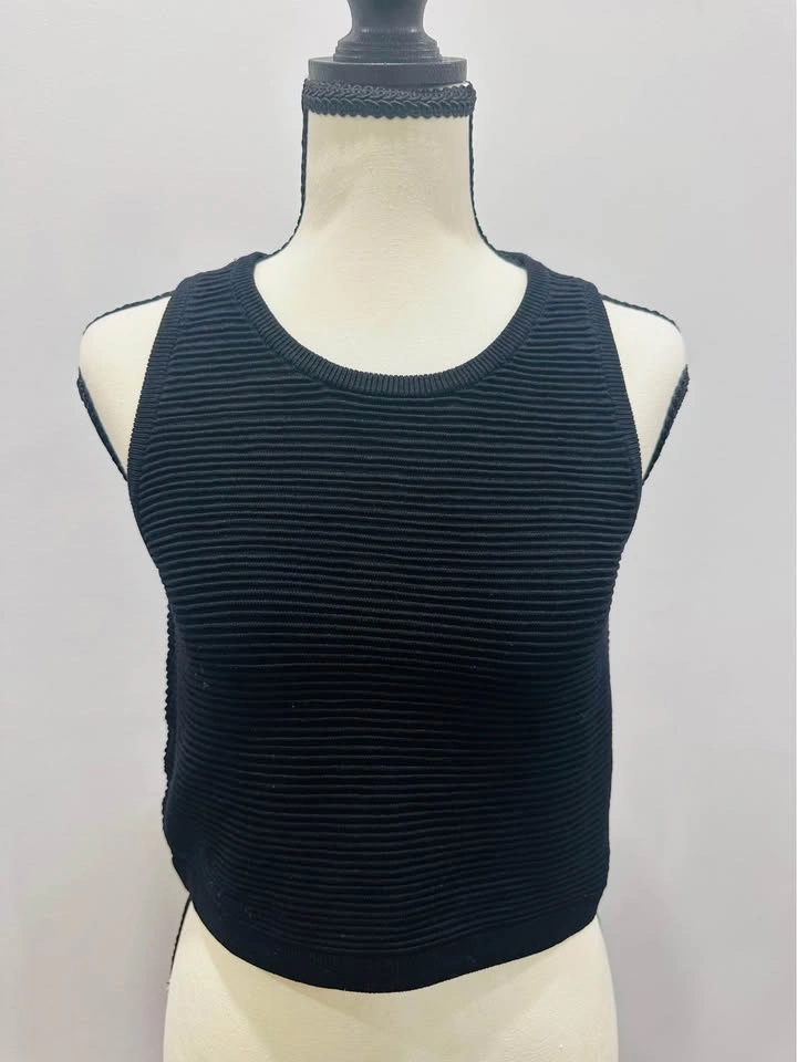 EUC Babaton Aritzia Black Ribbed Tank Crop Top Size XS - photo 2