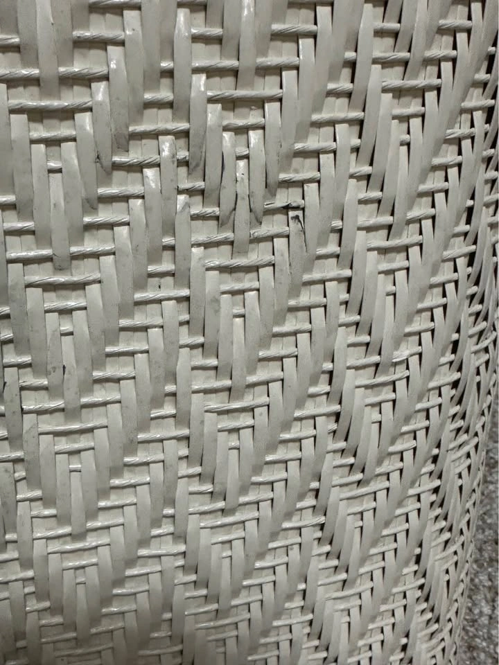 Vintage Redmon Woven Rattan Laundry Hamper - Mid Century Style - photo 4