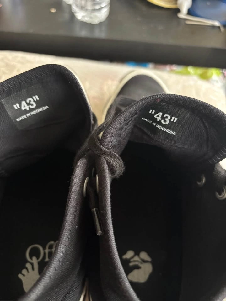 Off White High Tops - photo 4