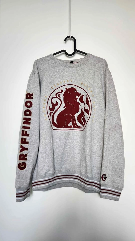 Harry Potter Gryffindor Sweatshirt Medium