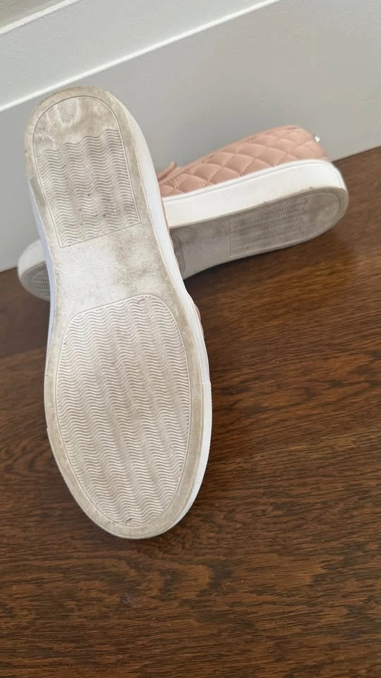 Steve Madden Pink Quilted Loafers Size 7 - photo 5