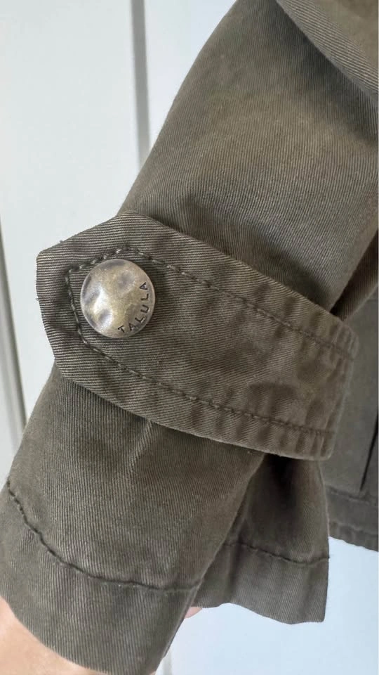 Aritzia Talula Green Cargo Jacket - photo 3