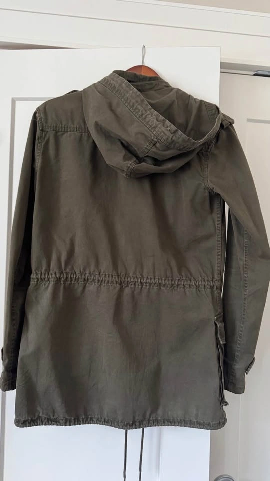 Aritzia Talula Green Cargo Jacket - photo 4