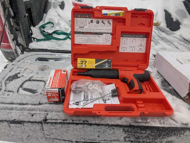 Ramset Cobra Plus with Shots and Nails