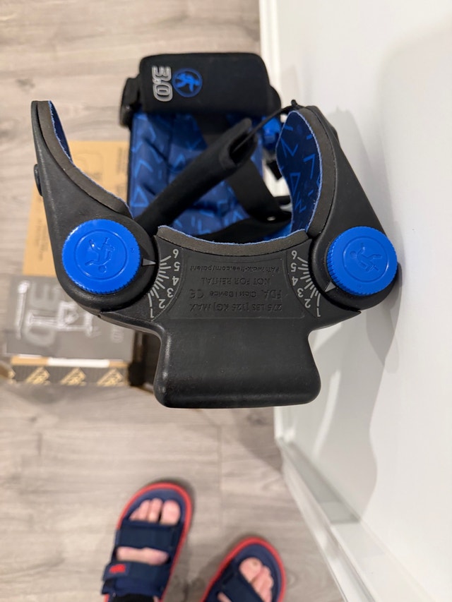 iwalk 3.0 Hands Free Crutch - photo 3