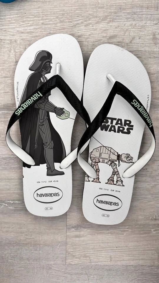 Havaianas Star Wars Flip Flops Darth Vader AT-AT USA 11/12