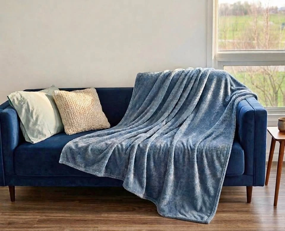 $10 | Life Comfort Luxury Plush Blanket | Firm price
