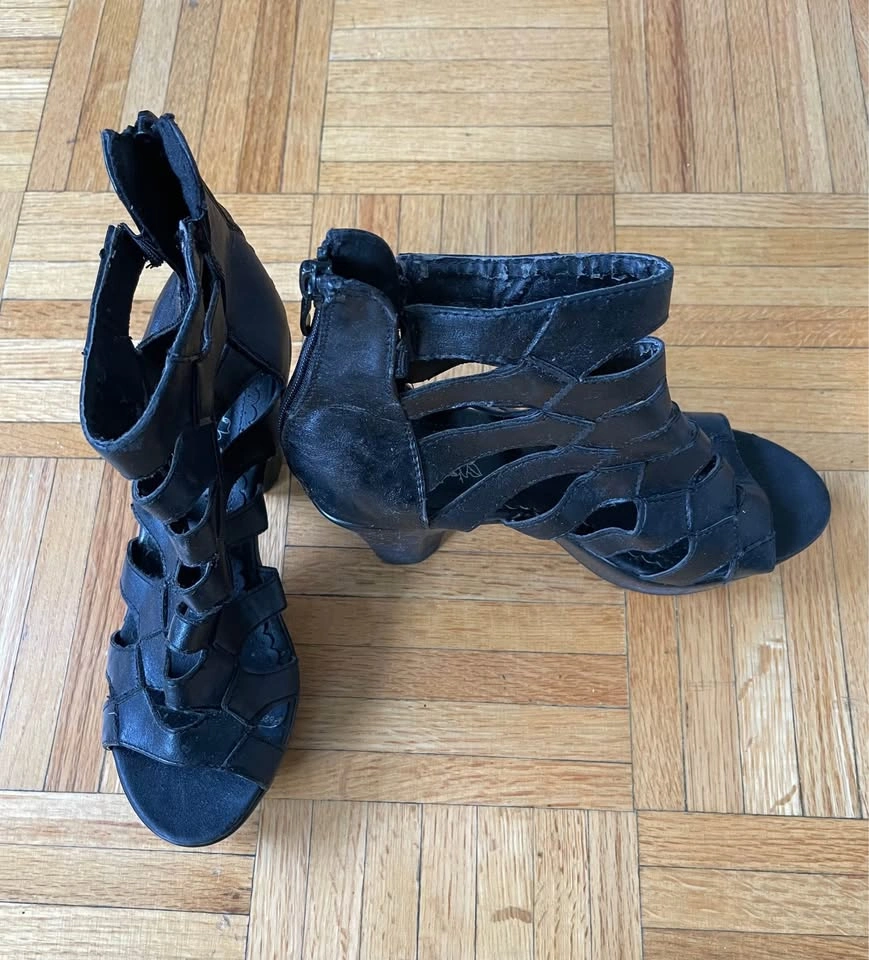 Black Women's Strappy High Heels - photo 2