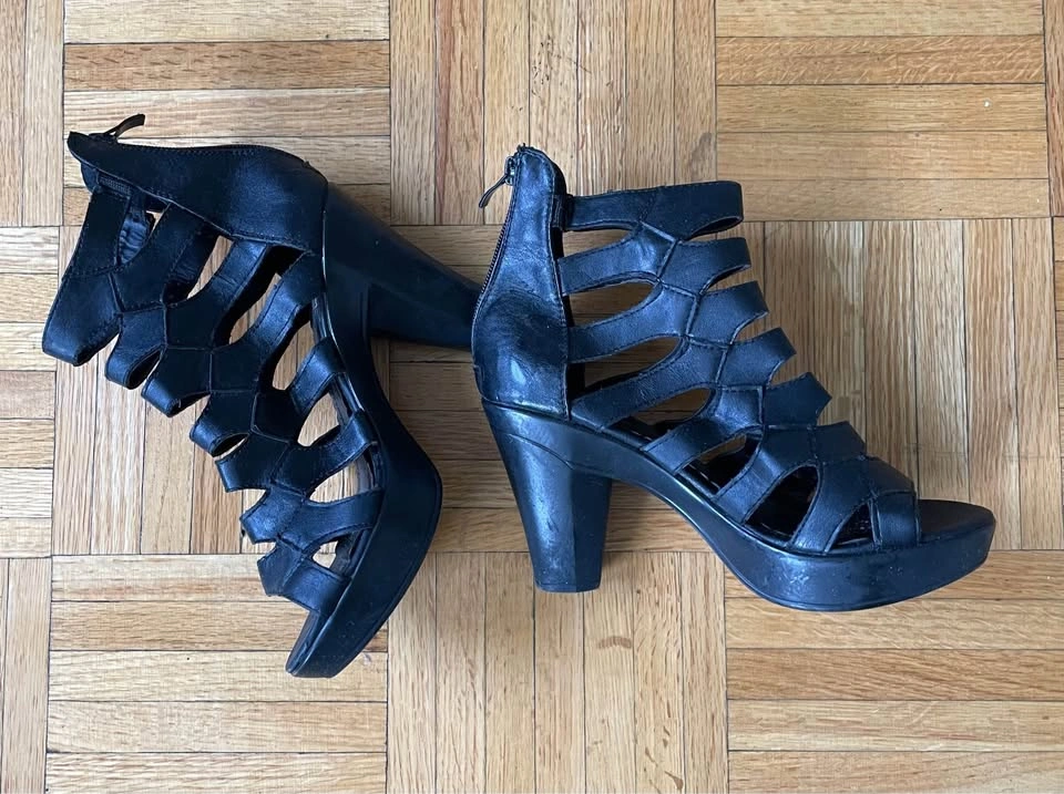 Black Women's Strappy High Heels - photo 3