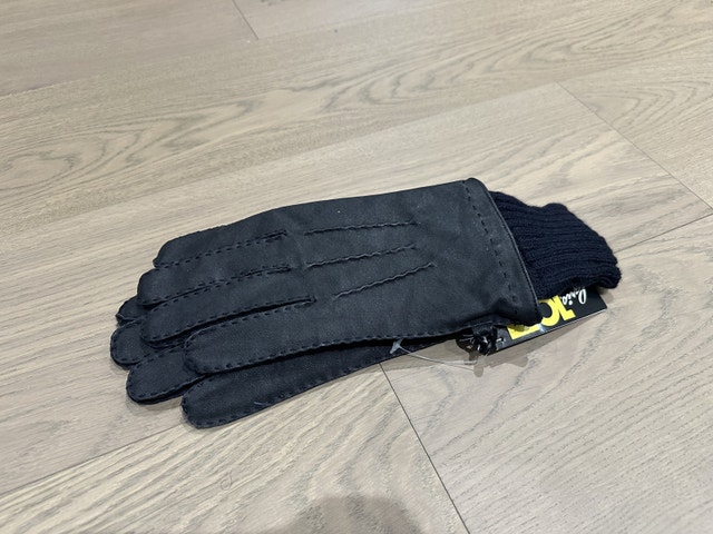 Brand new black “Total gloves” - photo 3
