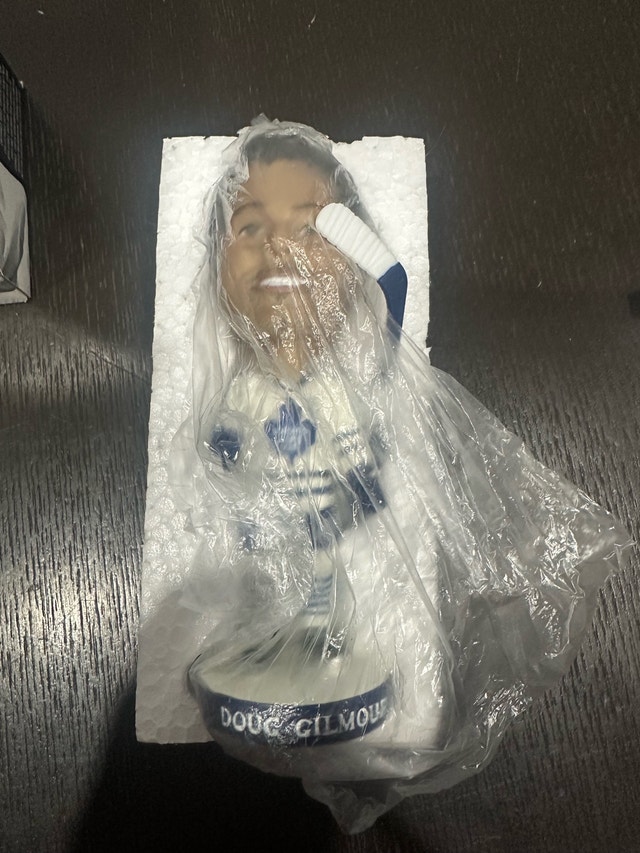 Doug Gilmour #93 Bobble Head - photo 4