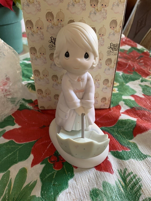 Precious Moments "The Sun Is Always Shining Somewhere" Doll