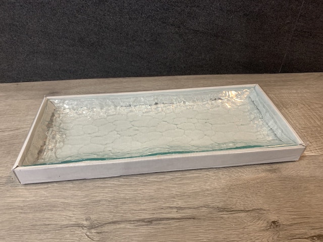 Patterned Glass Serving Trey - photo 2