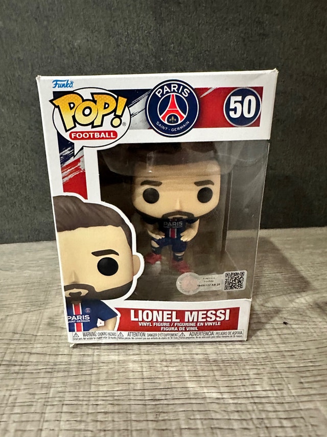 Lionel Messi Funko POP Football Brand New