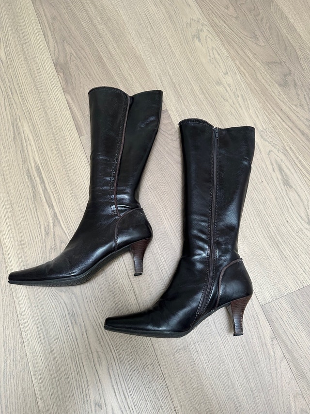 Women's Size 6 Liz Claiborne High Heel Boots