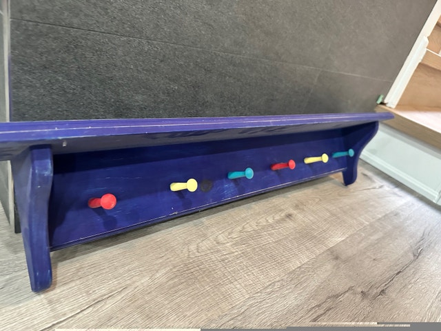 Solid wood Clothing rack - 3 feet wide - photo 2