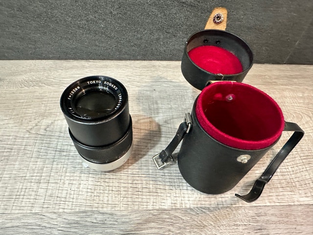 Vintage TOPCON UV TOPCOR 135mm F/4.0 Telephoto Lens KOGAKU