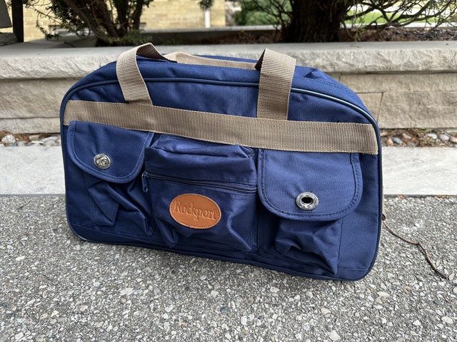 Beautiful Blue Brand New Vintage Rockport Side Bag