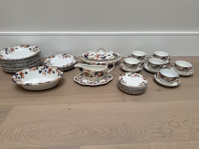 Vintage Losol Ware Tokio Late Mayers Dining Set 1893