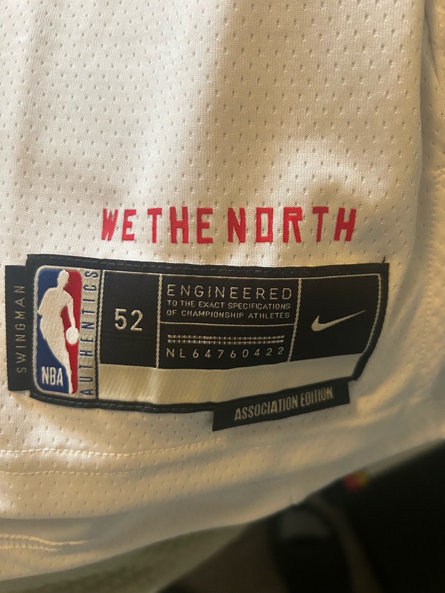Raptors Barnes # 4 Jersey - photo 4