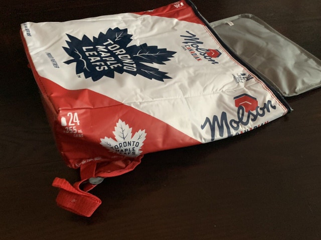 Toronto Maple Leafs Molson Canadian 24pk Cooler Bag - photo 3