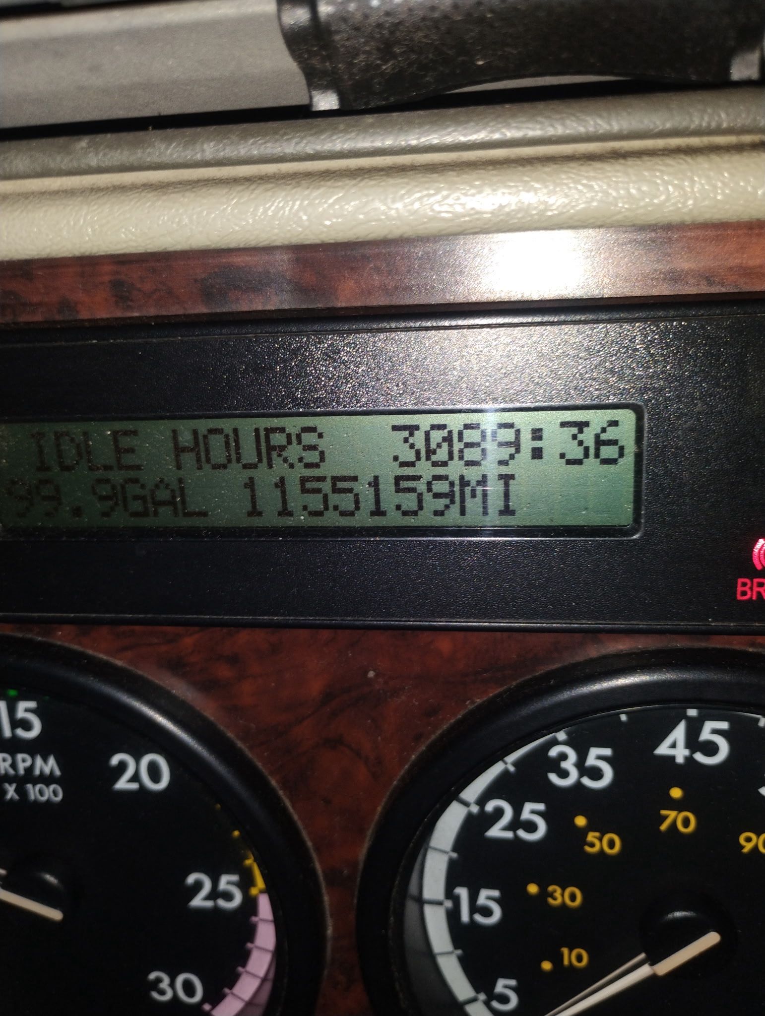 2010 Freightliner Century - photo 4