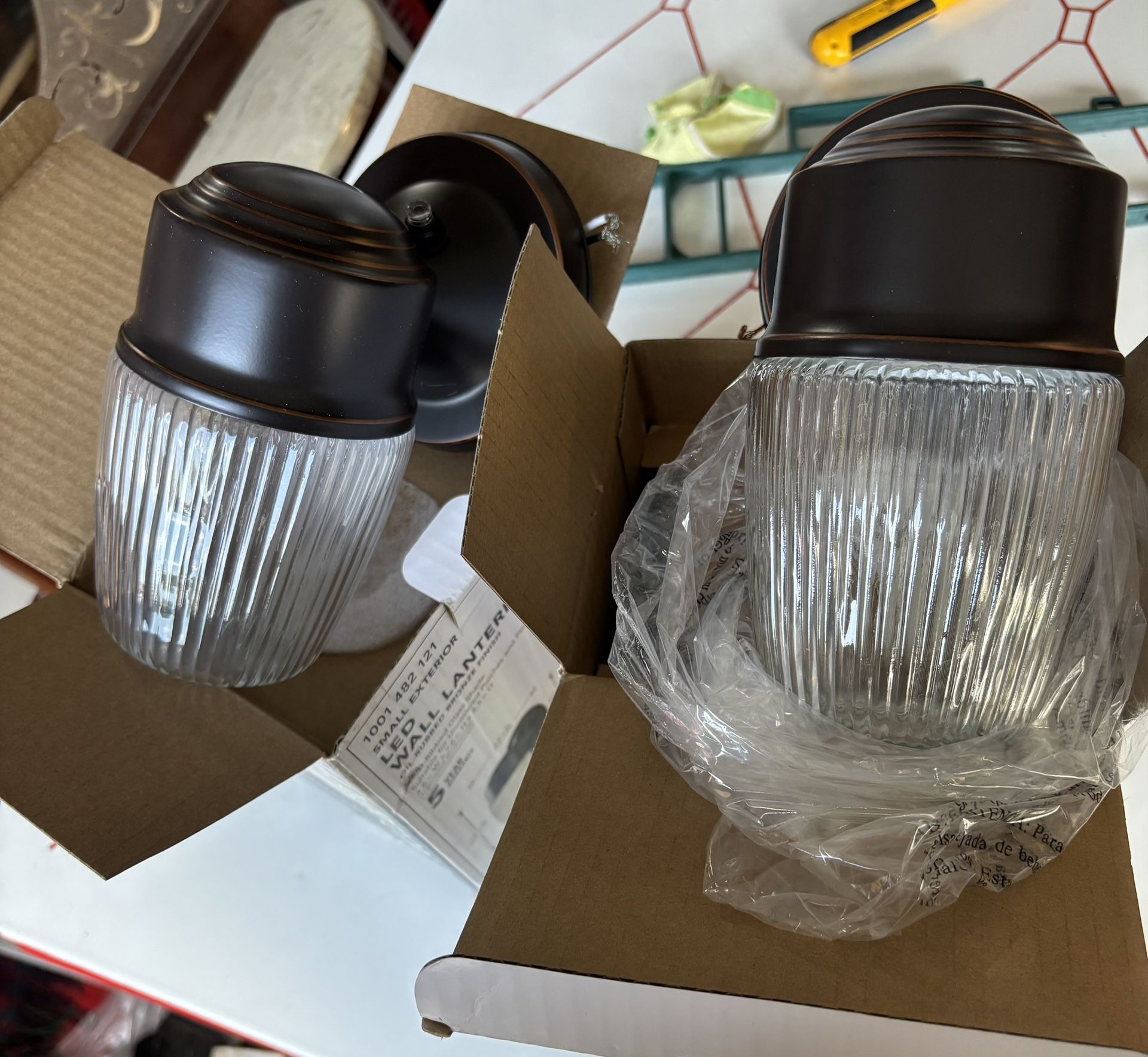 Brand New LED Outdoor Lights - photo 4
