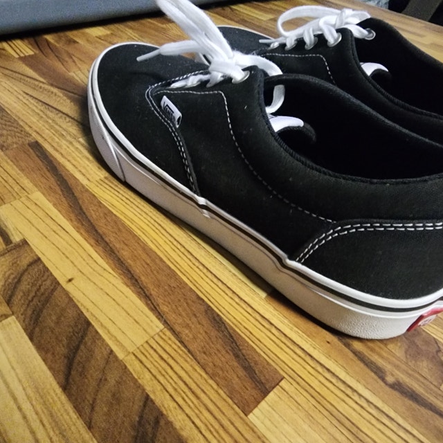 VANS shoes black & white size 10 woman's - photo 2