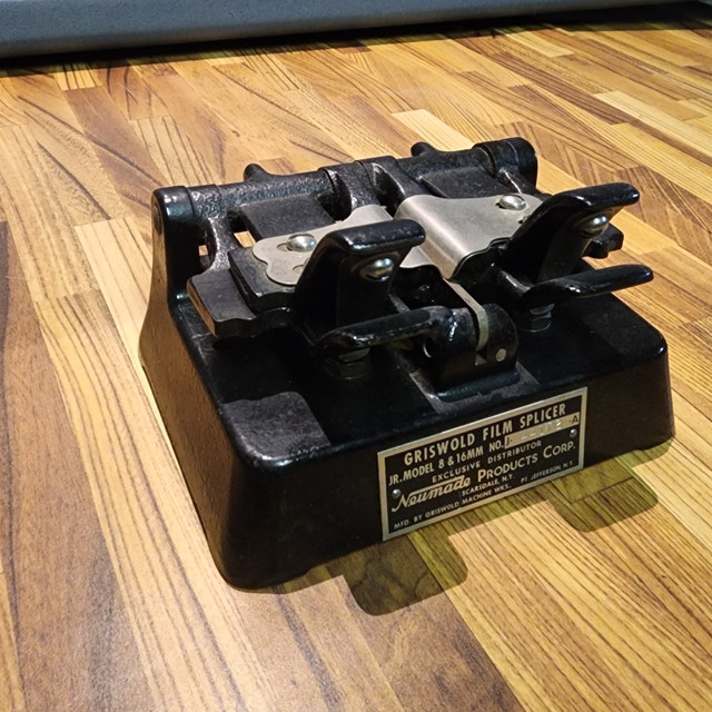 Griswold JR Film Splicer for 8mm & 16mm Film - photo 3
