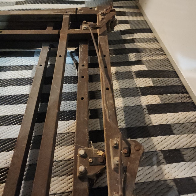 Vintage Table Legs - Strong, Thick, Rolling - photo 5